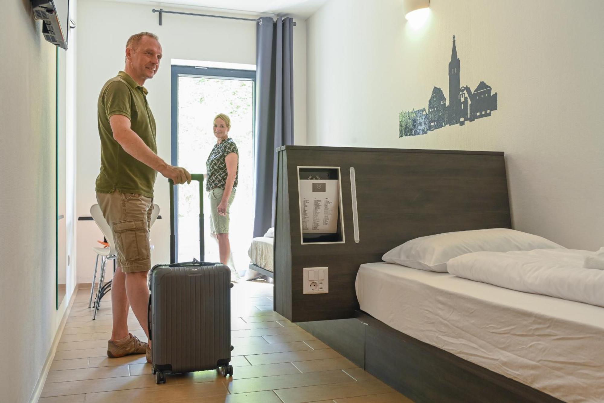 Augustus Hotel Bernkastel - Comfortable Budget Hotel Exteriör bild